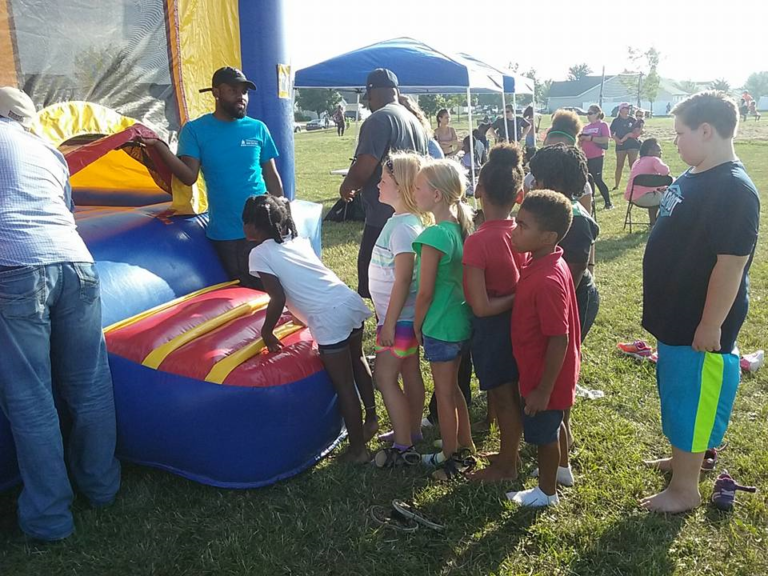 Neighborhood Services, Park District Hold Block Party in Ashland Park