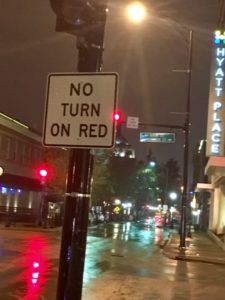 no-turn-on-red-sign-12-2-16-pwd