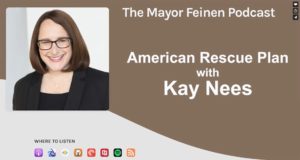 Picture of the Mayor with the title of the podcast