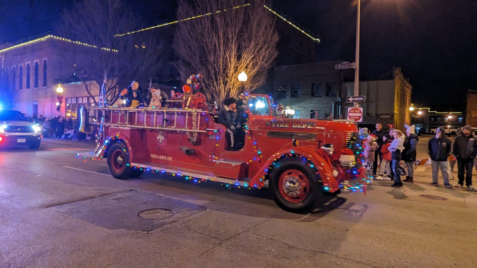 Annual Parade of Lights Illuminates Downtown Champaign - City of Champaign